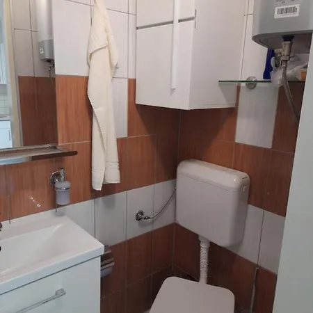 Donella Apartment