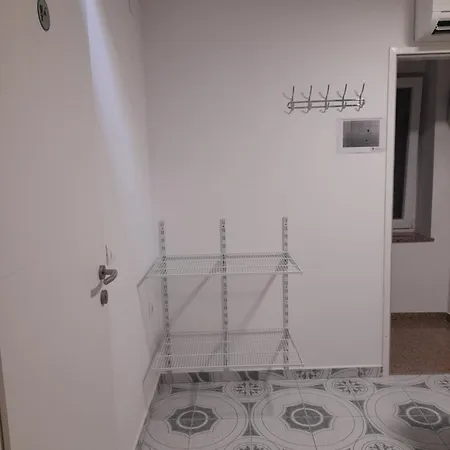 Donella Apartment *