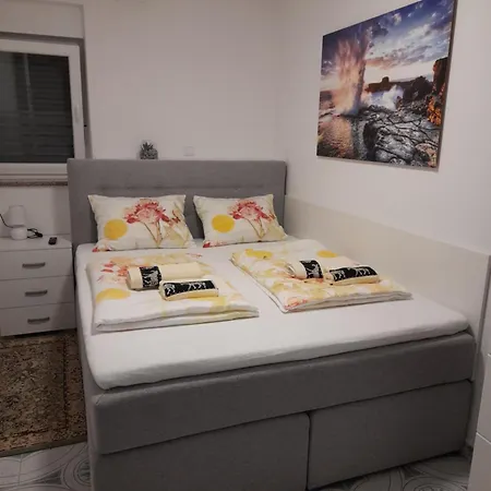 Donella Apartament Umag