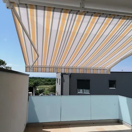 Donella Apartment *