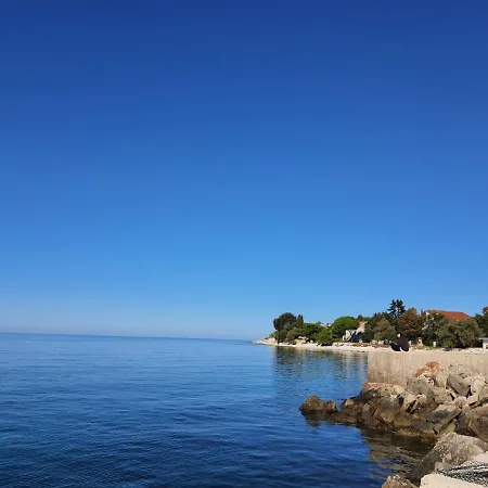 Apartament Donella *
